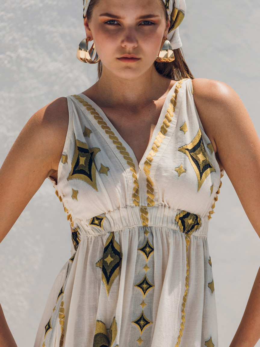 Vestido Reina Bordado Largo Nema Resort Wear