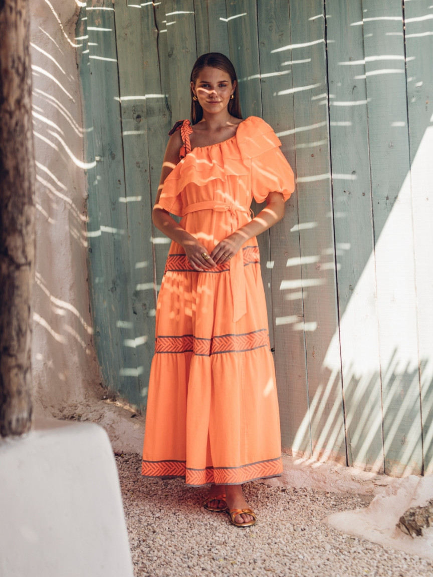 Vestido Naranja Bordado Largo Nema Resort Wear